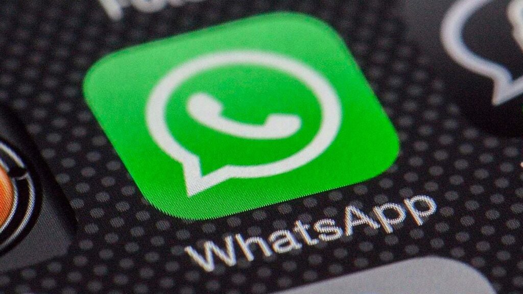 WhatsApp enfrenta instabilidade neste sábado (12)