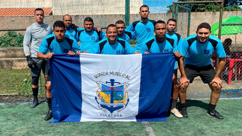 Guarda Municipal celebra 33 anos com torneio de futebol e integração entre servidores públicos.