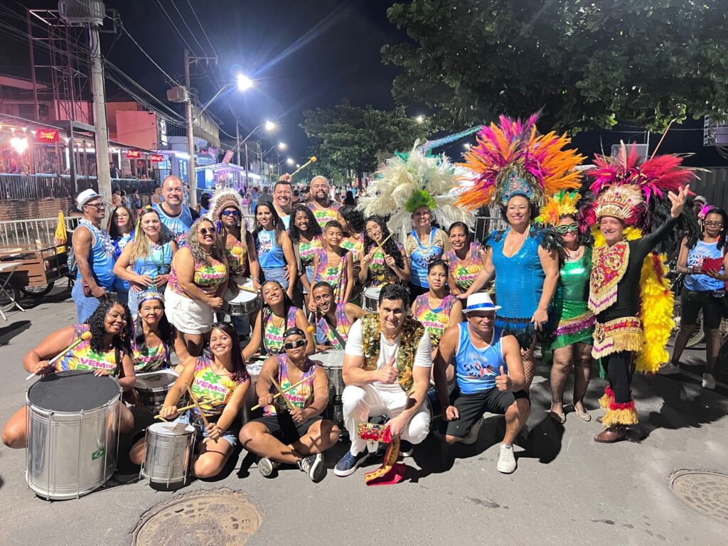 Sertanejo, pagodão baiano e muita energia no terceiro dia do Pirafolia 2026