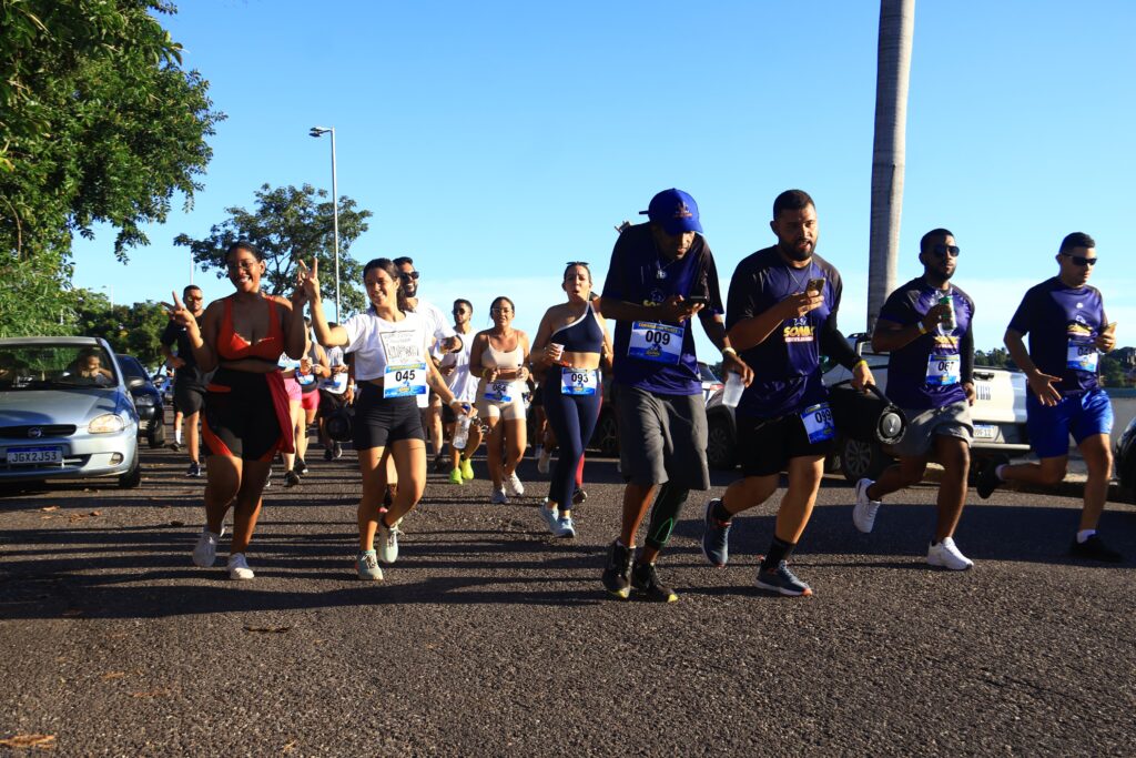 CORRIDA DOS BARES MOVIMENTA PIRAPORA E REÚNE 200 PARTICIPANTES NA 4ª EDIÇÃO